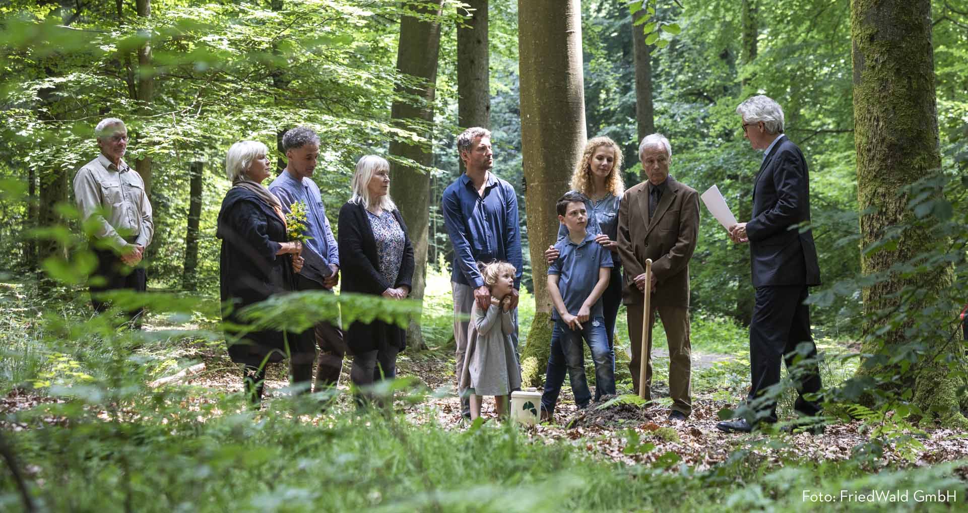 Baumbestattung - Bestattungsinstitut Rolf Ahrens